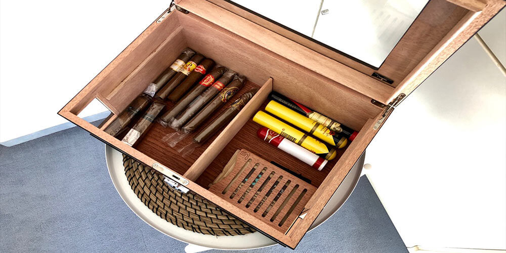 Humidor für 100 Zigarren Test